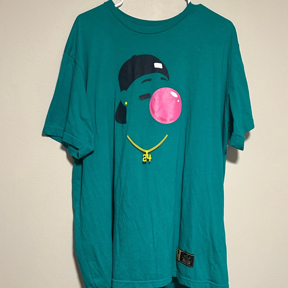Ken Griffey Jr. T-Shirt with Bubblegum Graphic